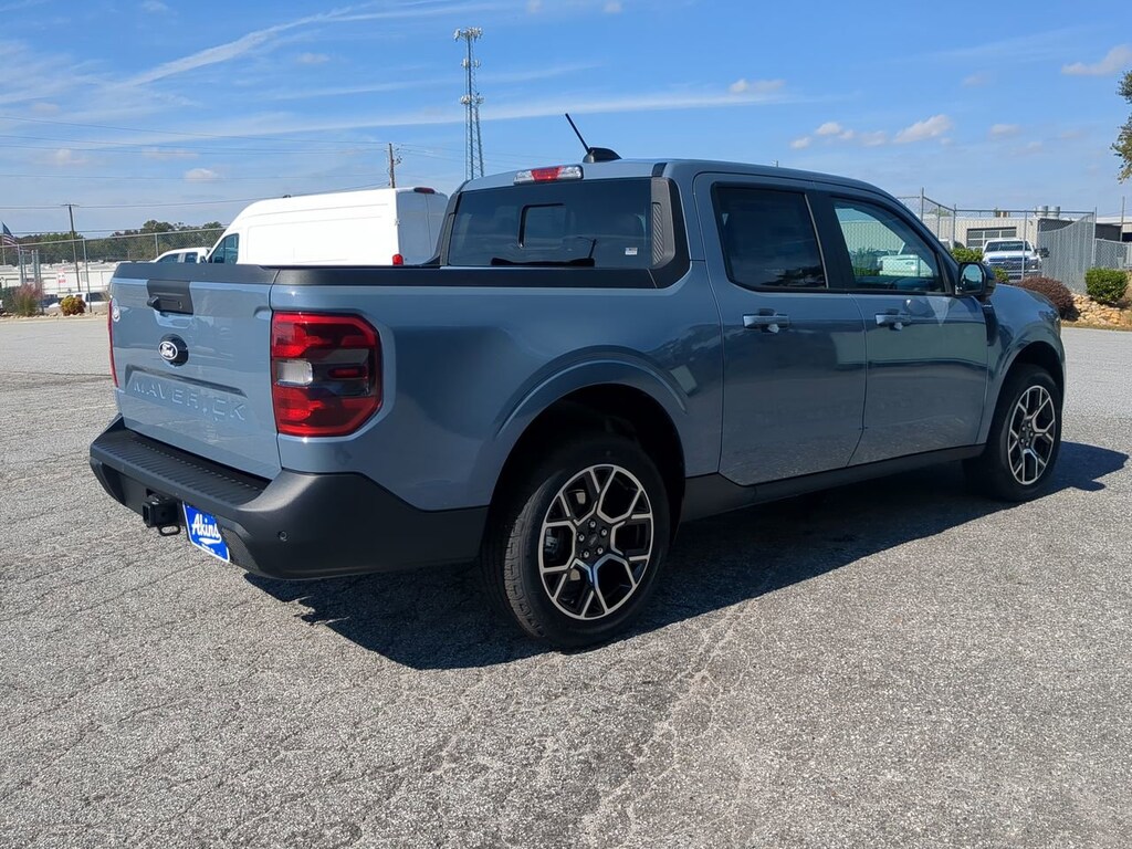 New 2025 Ford Maverick LARIAT TRUCK