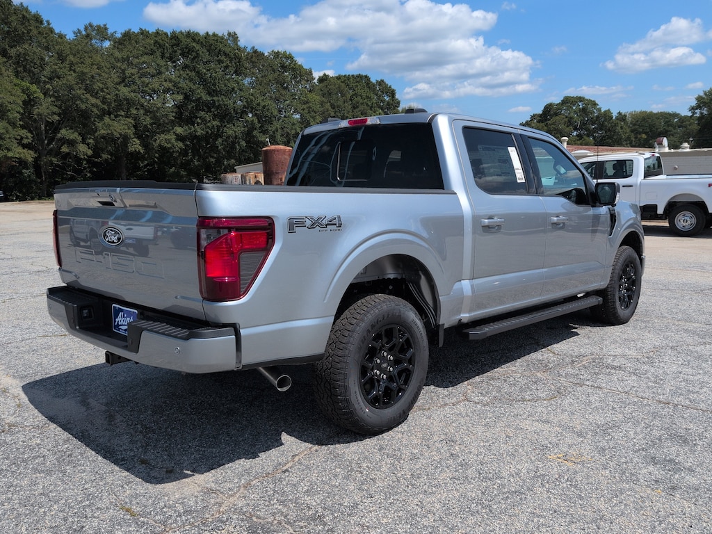 New 2026 Ford F-150 XLT TRUCK