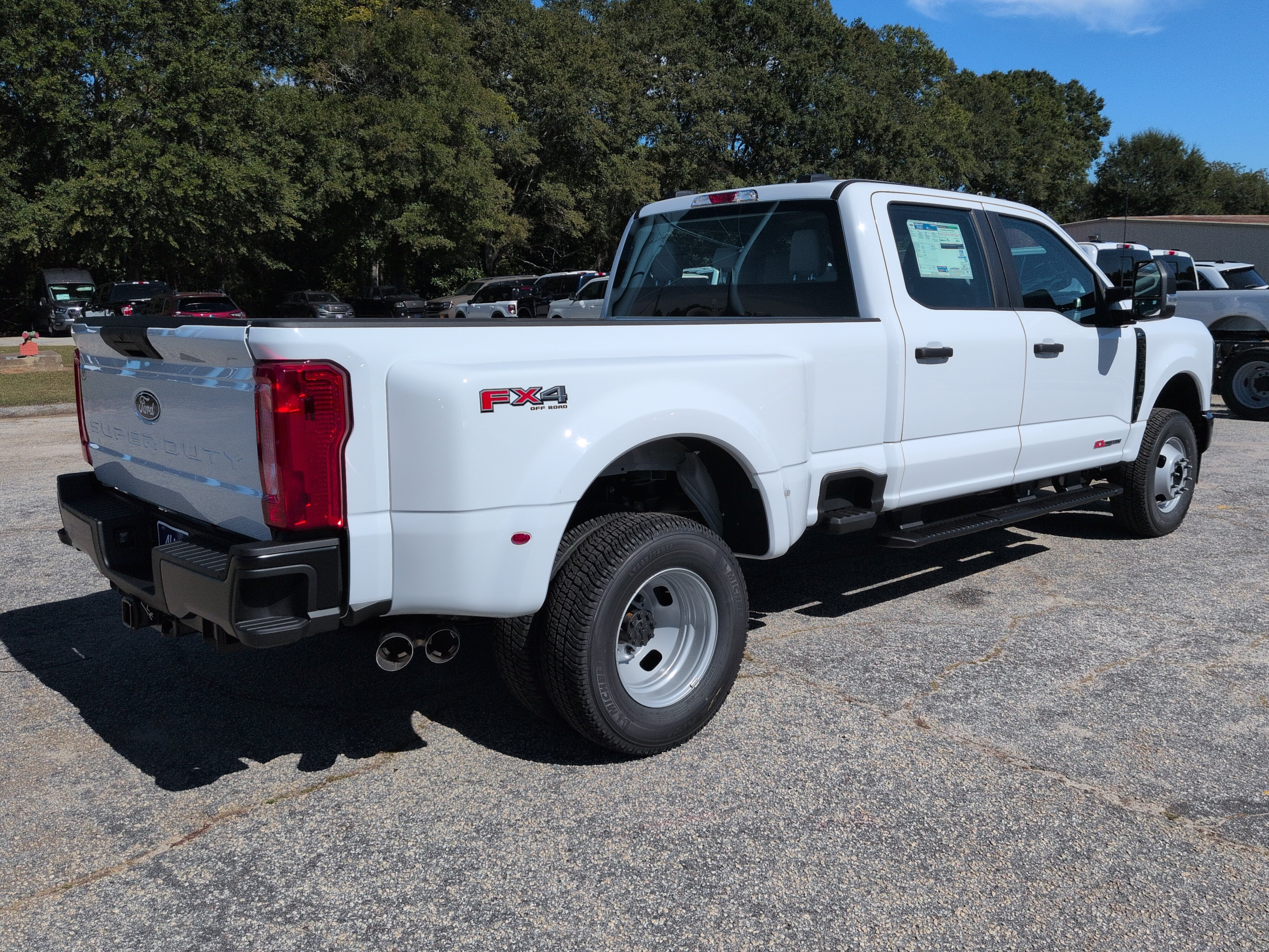 New 2027 Ford Super Duty F-350 DRW XL TRUCK