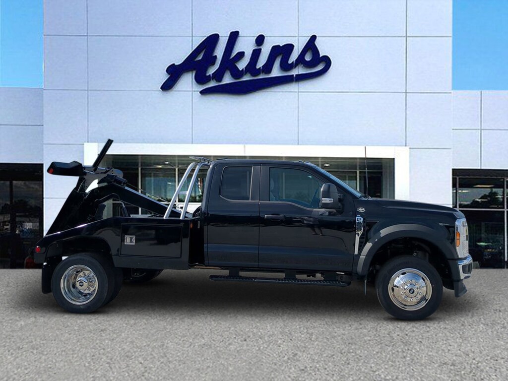 New 2025 Ford Super Duty F-450 DRW WRECKER TRUCK
