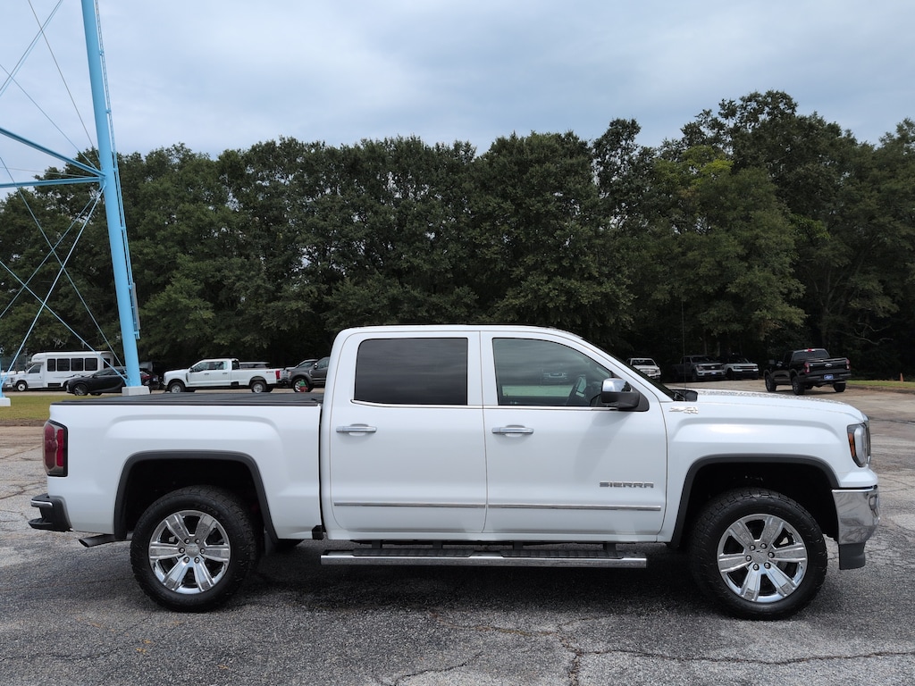 Used 2018 GMC Sierra 1500 SLT Crew Cab Short Bed Truck