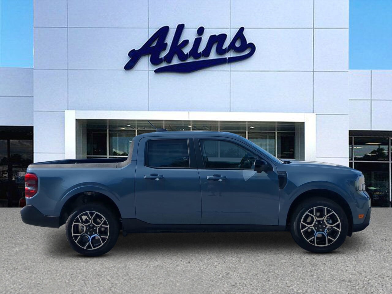 2025 Ford Maverick Lariat