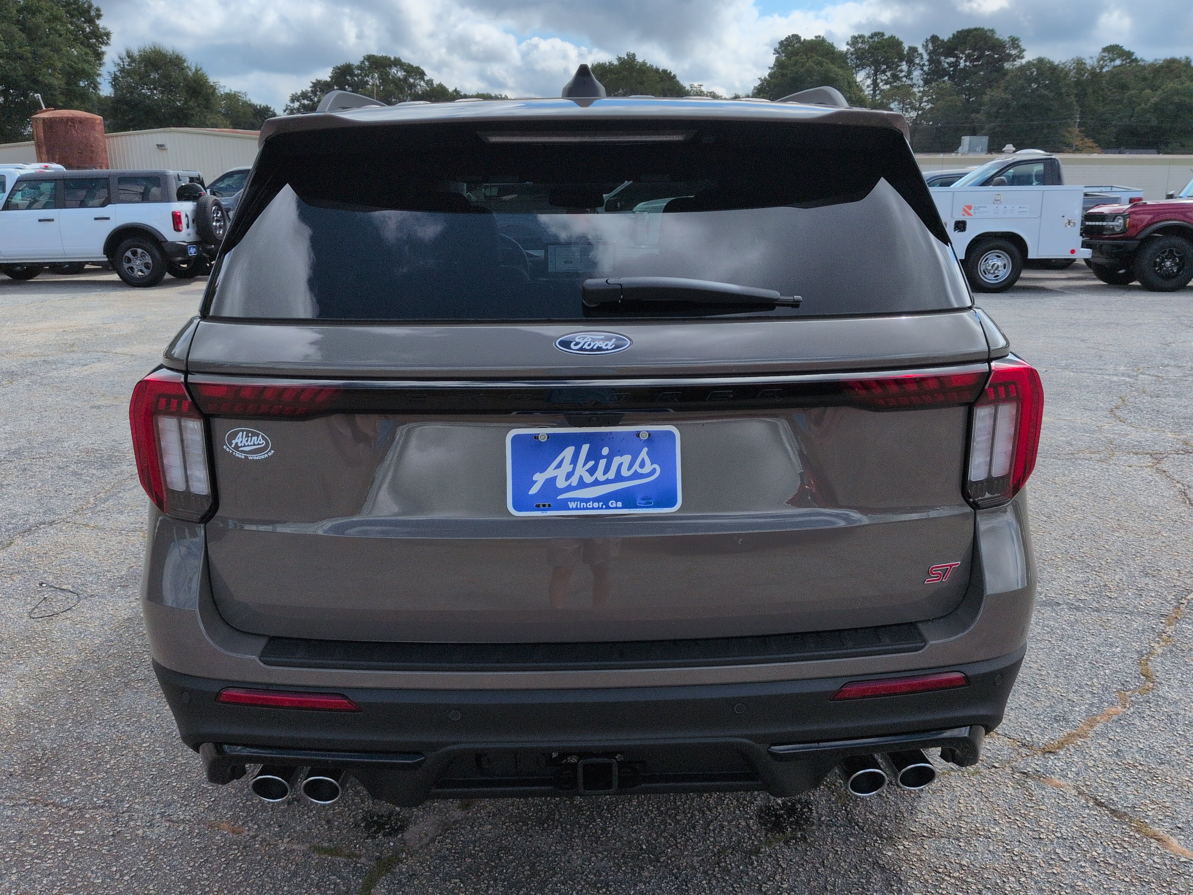 New 2027 Ford Explorer ST SUV