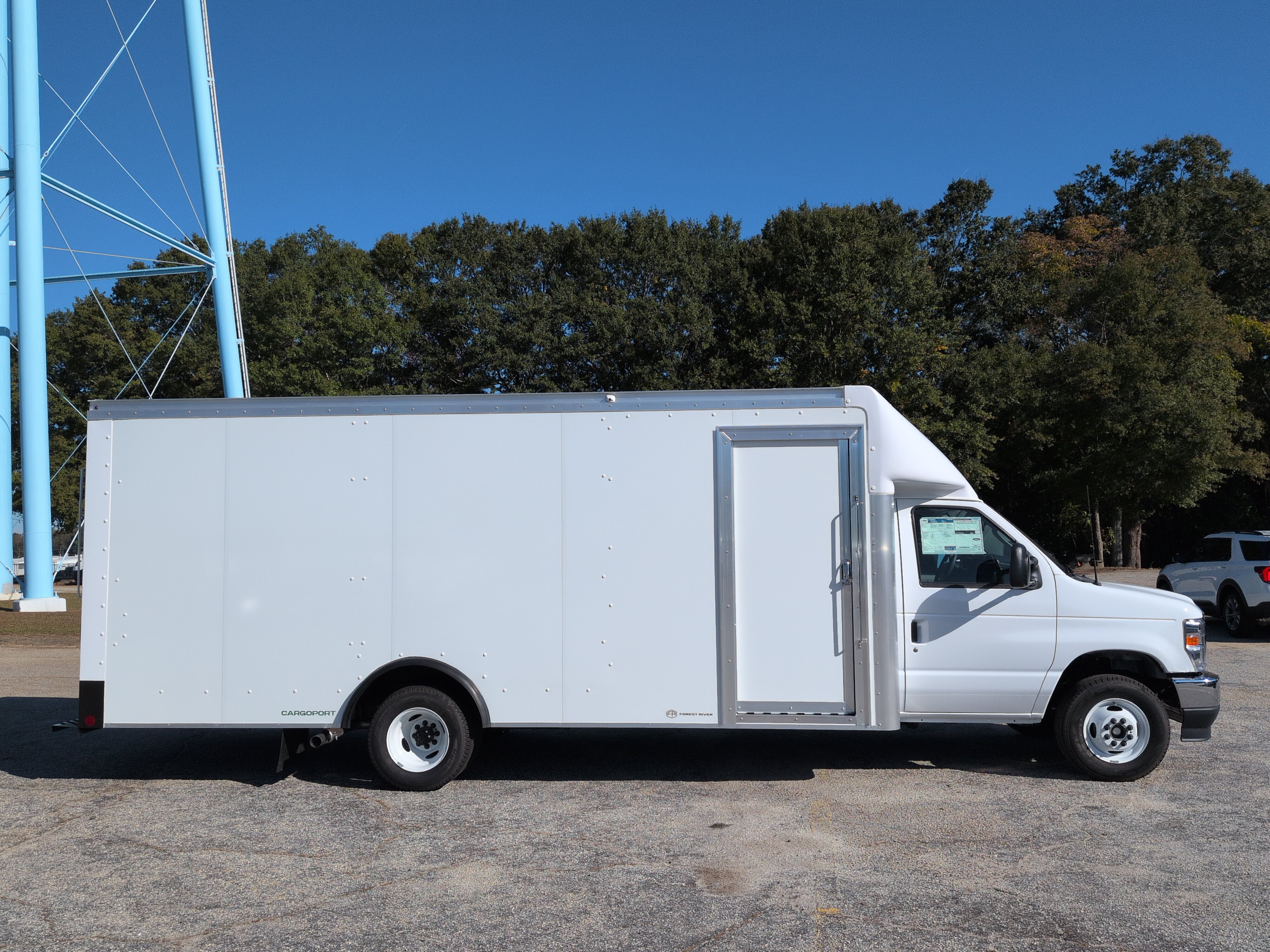 New 2027 Ford E-Series Cutaway VAN
