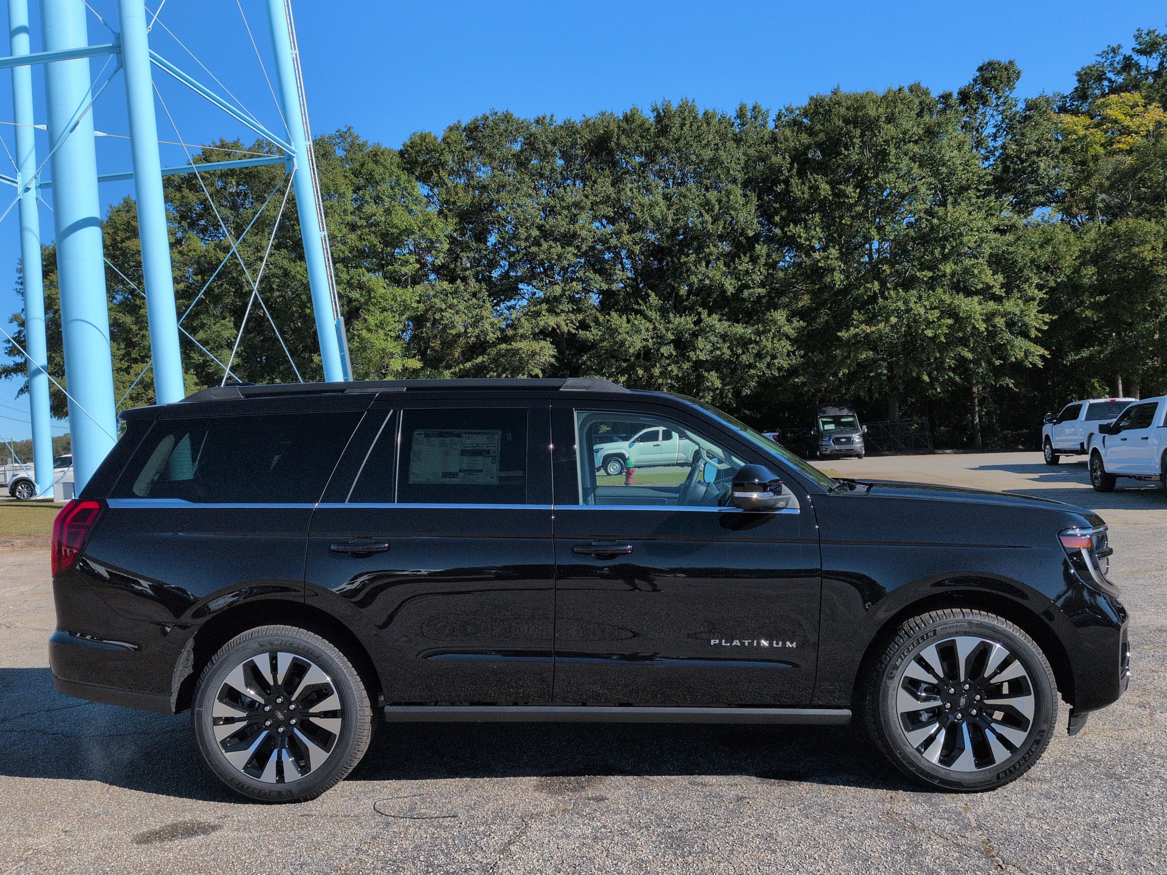 New 2027 Ford Expedition Platinum SUV