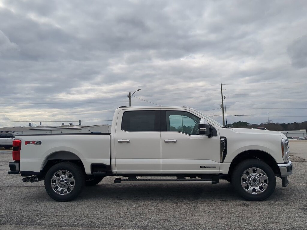 New 2026 Ford Super Duty F-250 SRW LARIAT TRUCK
