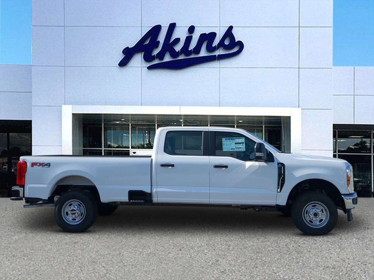 2026 Ford F-250 Super Duty XL's photo