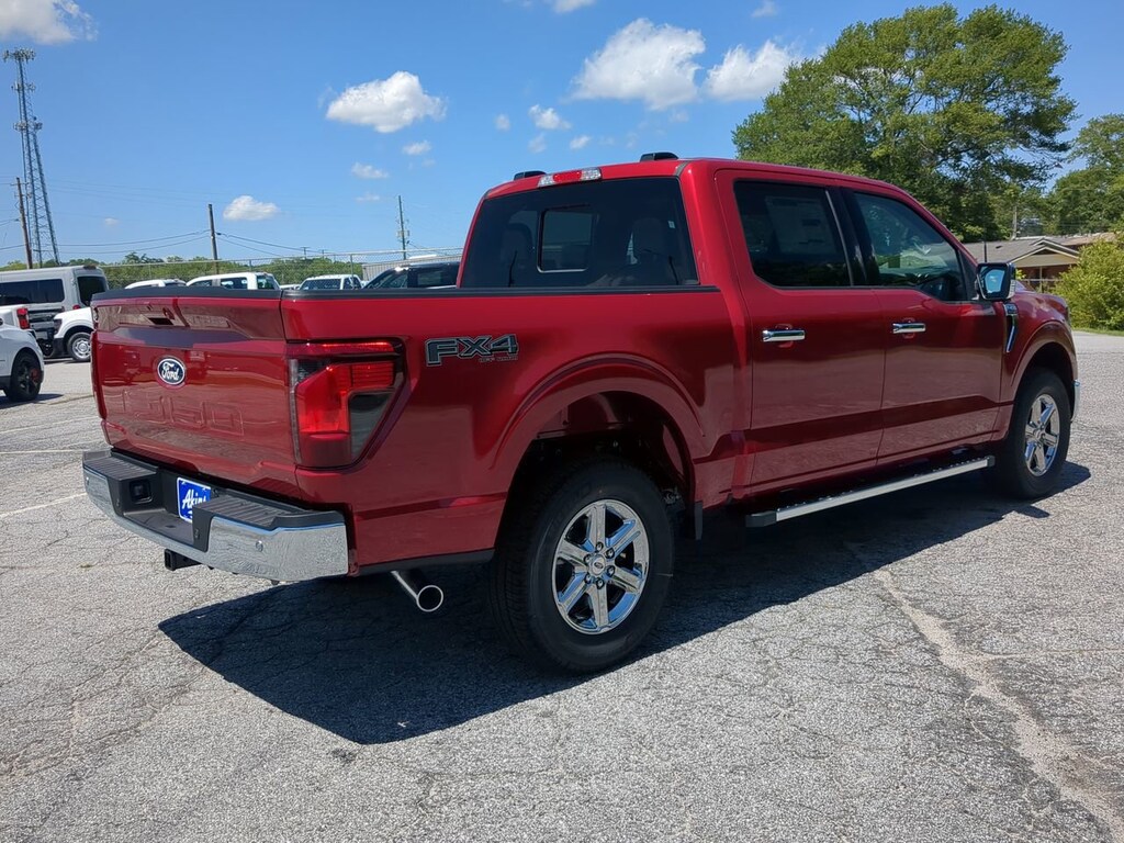 New 2025 Ford F-150 XLT Truck SuperCrew Cab