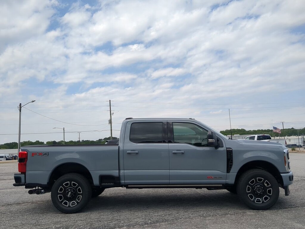 New 2026 Ford Super Duty F-250 SRW Platinum TRUCK