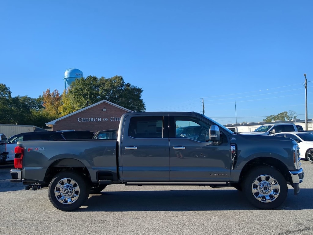New 2026 Ford Super Duty F-350 SRW LARIAT TRUCK