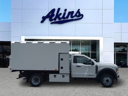 2025 Ford Super Duty F-550 DRW Chipper Truck TRUCK