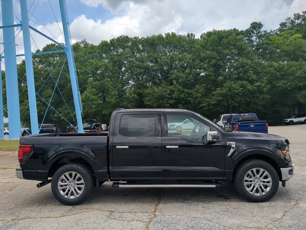 New 2026 Ford F-150 XLT TRUCK
