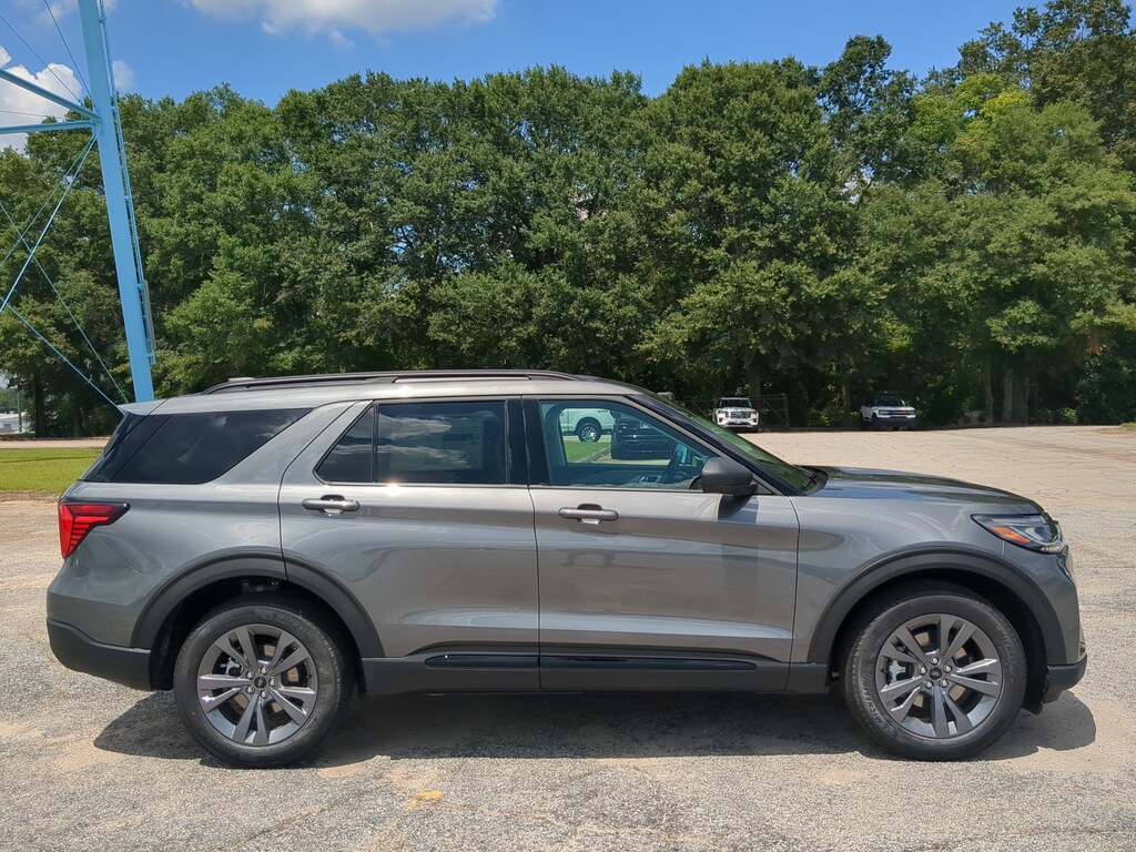 New 2026 Ford Explorer Active SUV