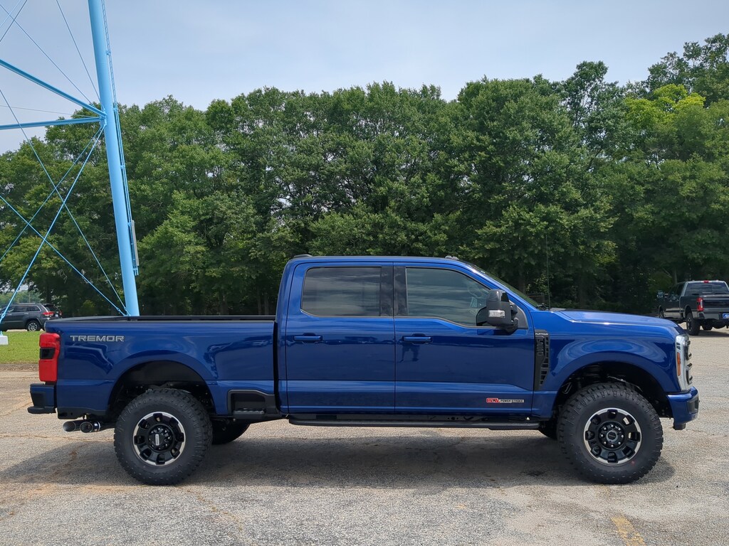 New 2026 Ford Super Duty F-250 SRW Platinum TRUCK