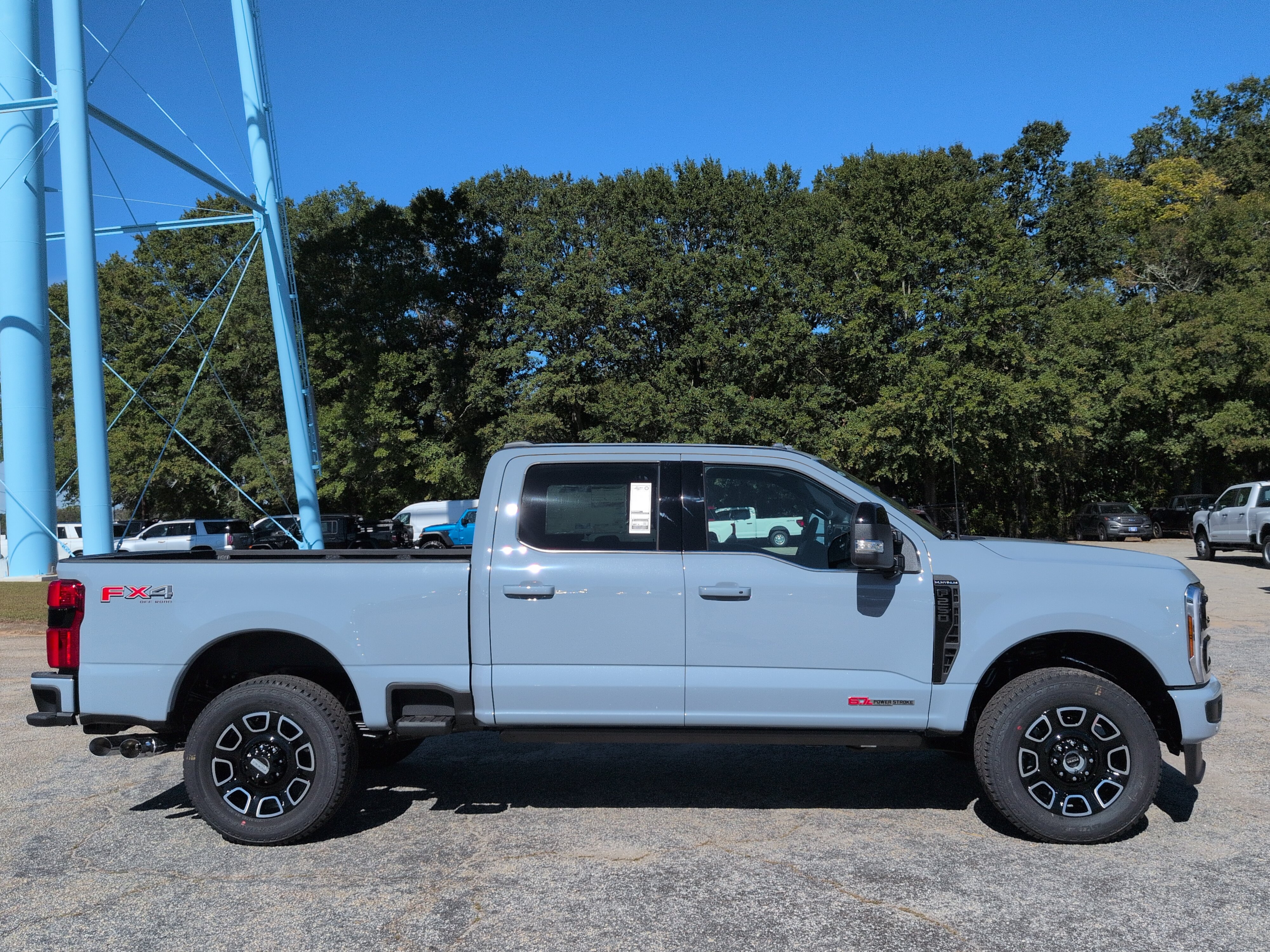 New 2027 Ford Super Duty F-250 SRW Platinum TRUCK
