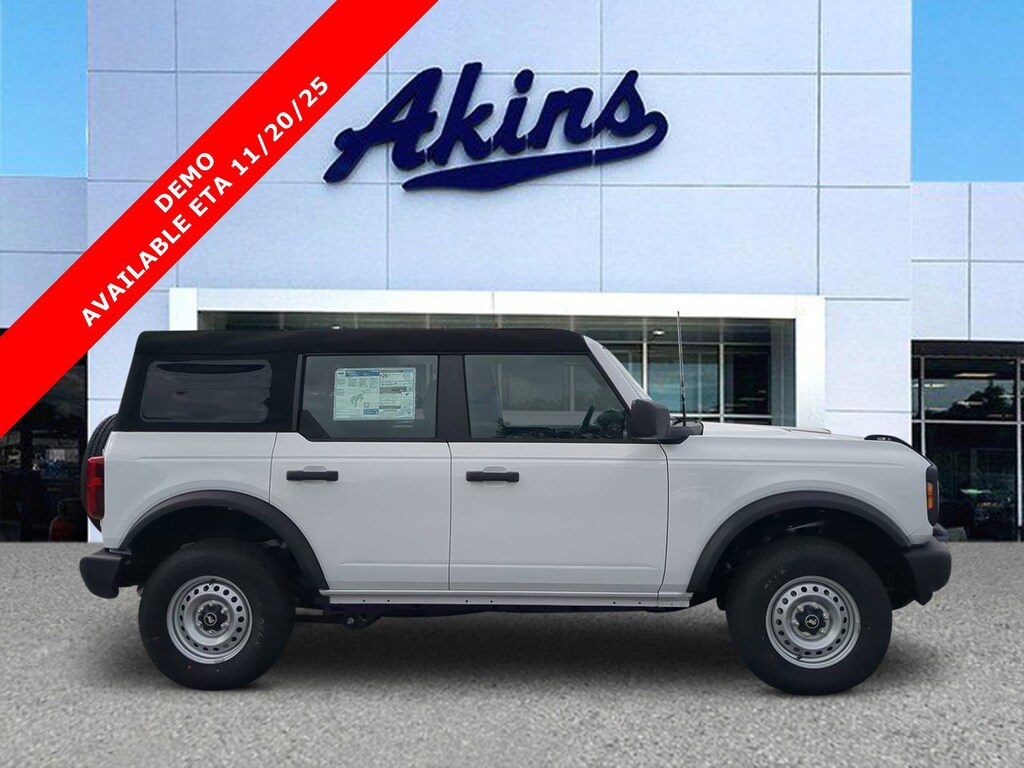 New 2025 Ford Bronco Base SUV