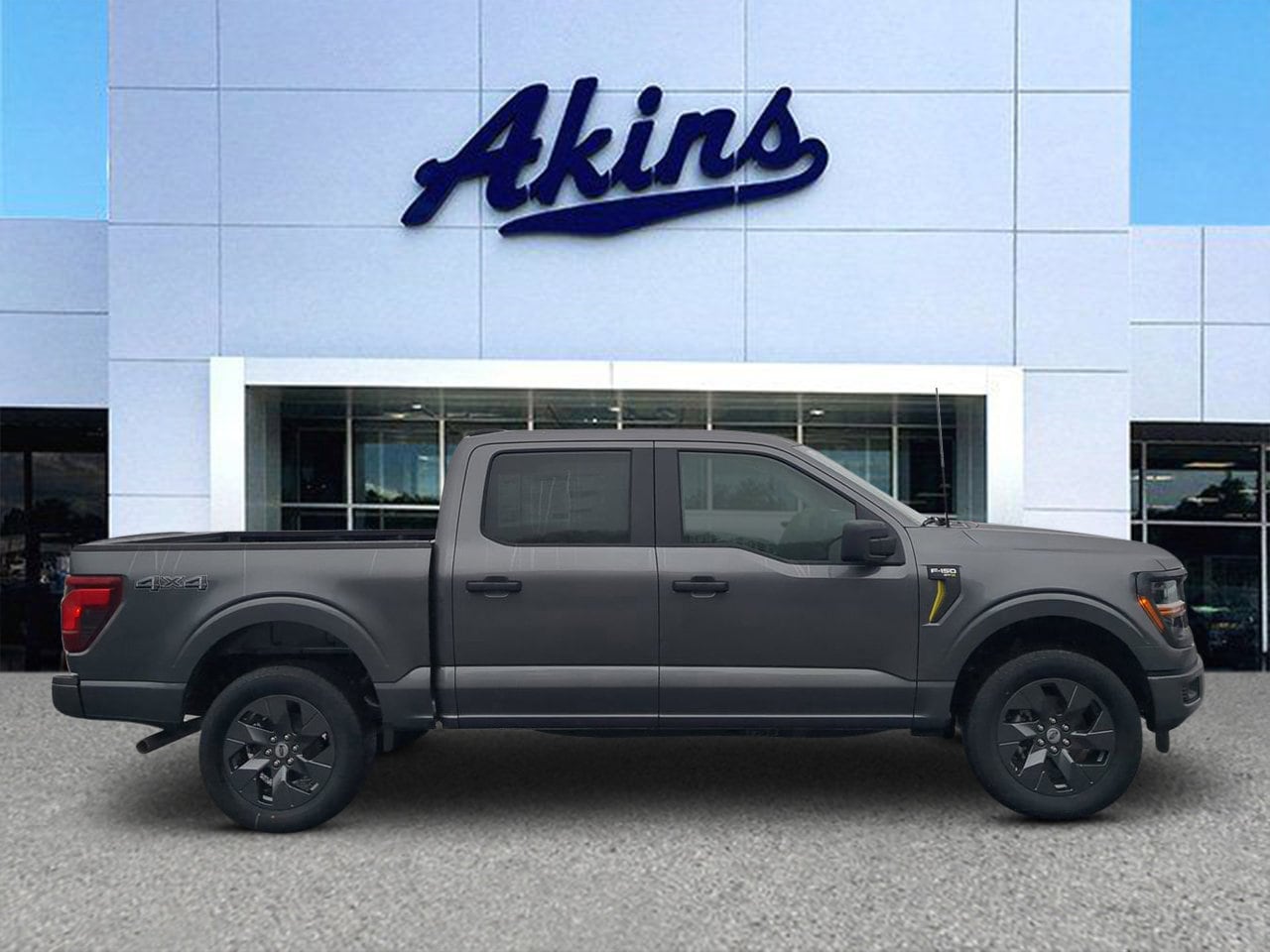 2025 Ford F-150 STX's photo
