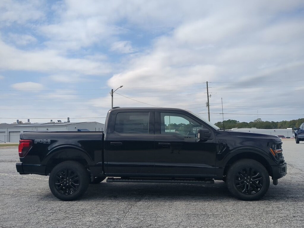 New 2025 Ford F-150 XLT TRUCK