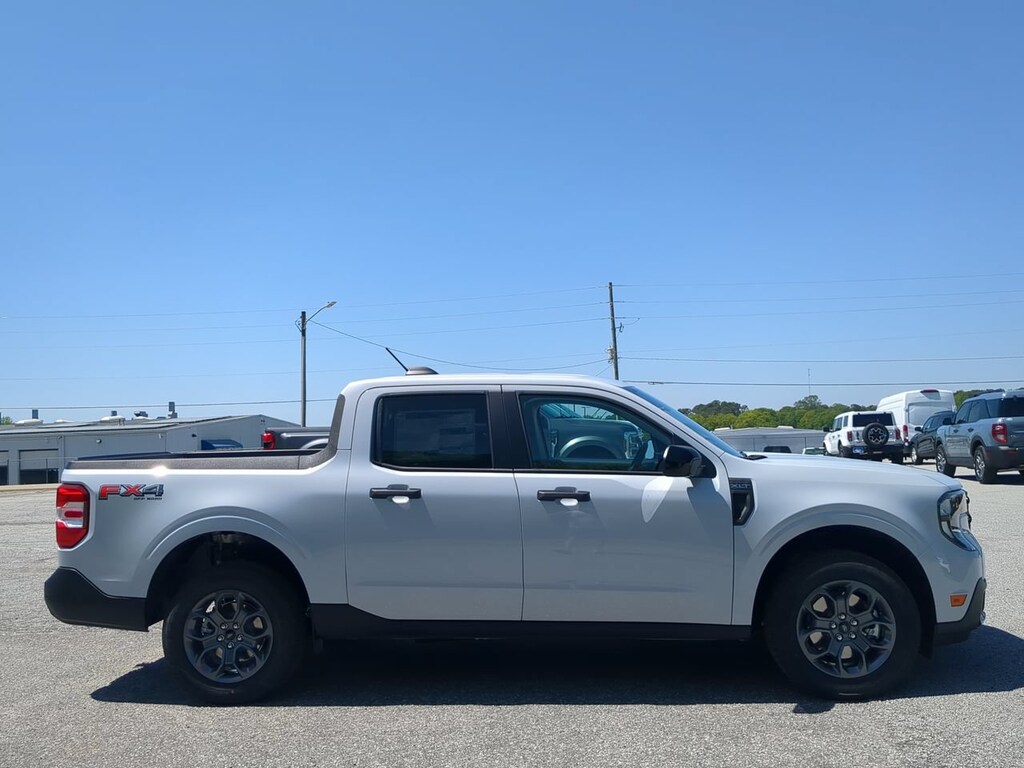 New 2026 Ford Maverick XLT TRUCK