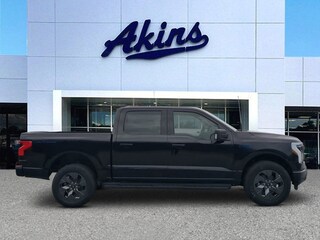2025 Ford F-150 Lightning Flash TRUCK