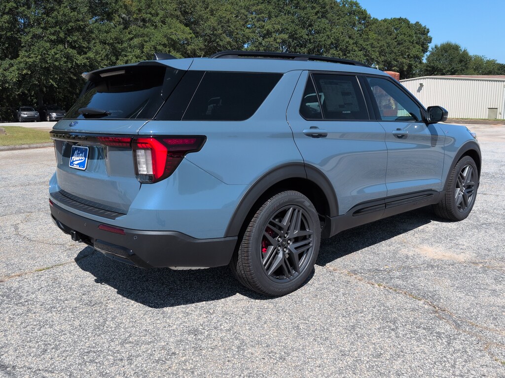 New 2026 Ford Explorer ST-Line SUV