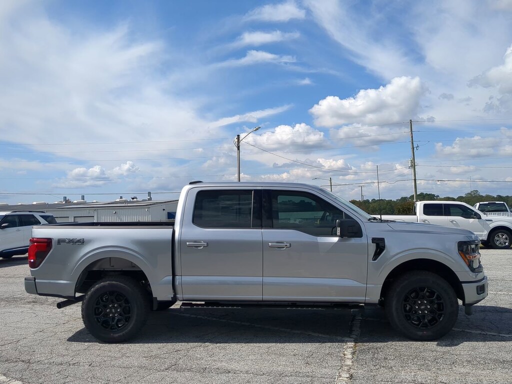 New 2025 Ford F-150 XLT TRUCK