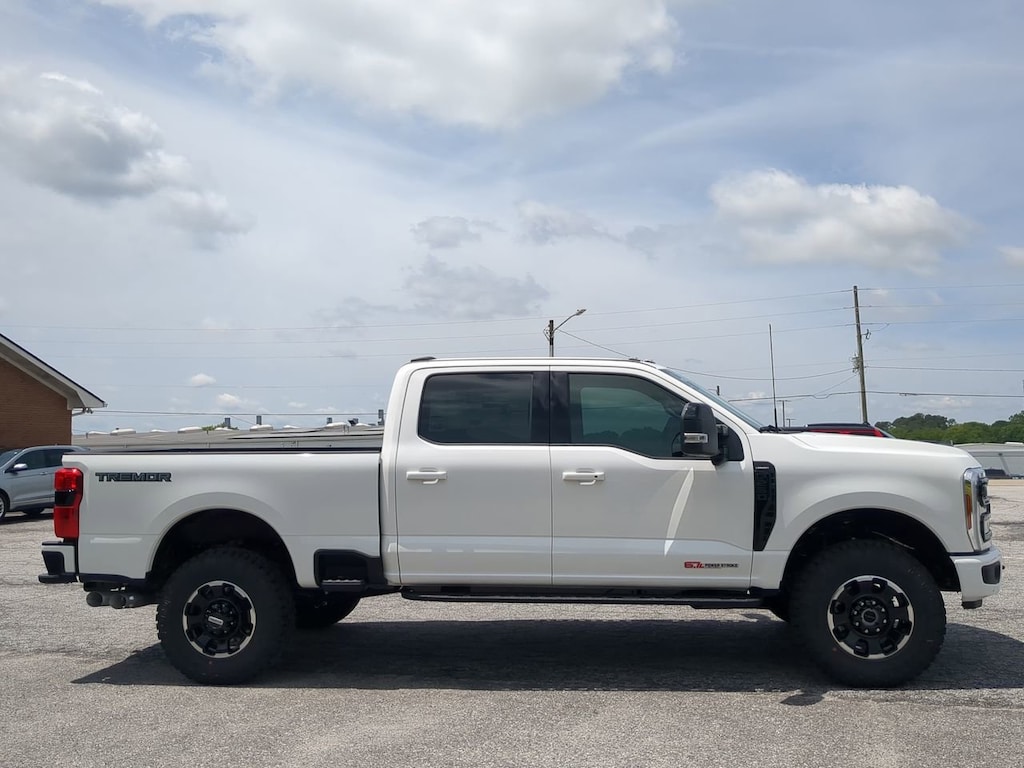 New 2026 Ford Super Duty F-250 SRW Lariat TRUCK