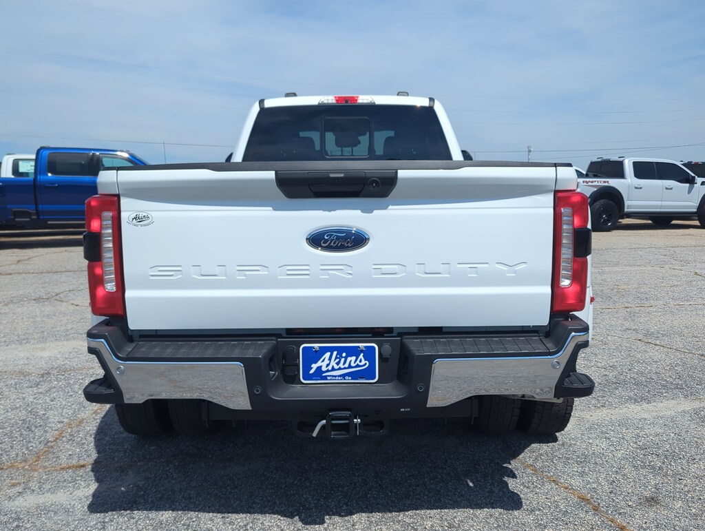 Used 2025 Ford F-450 XL DRW Crew Cab Long Bed Truck
