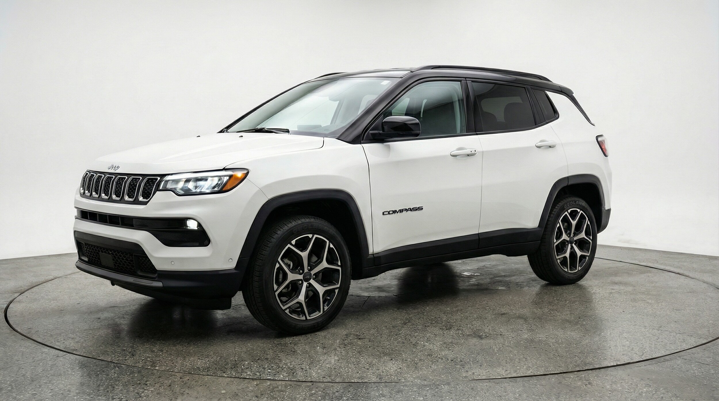 Thumbnail: 2025 Jeep Compass - 3