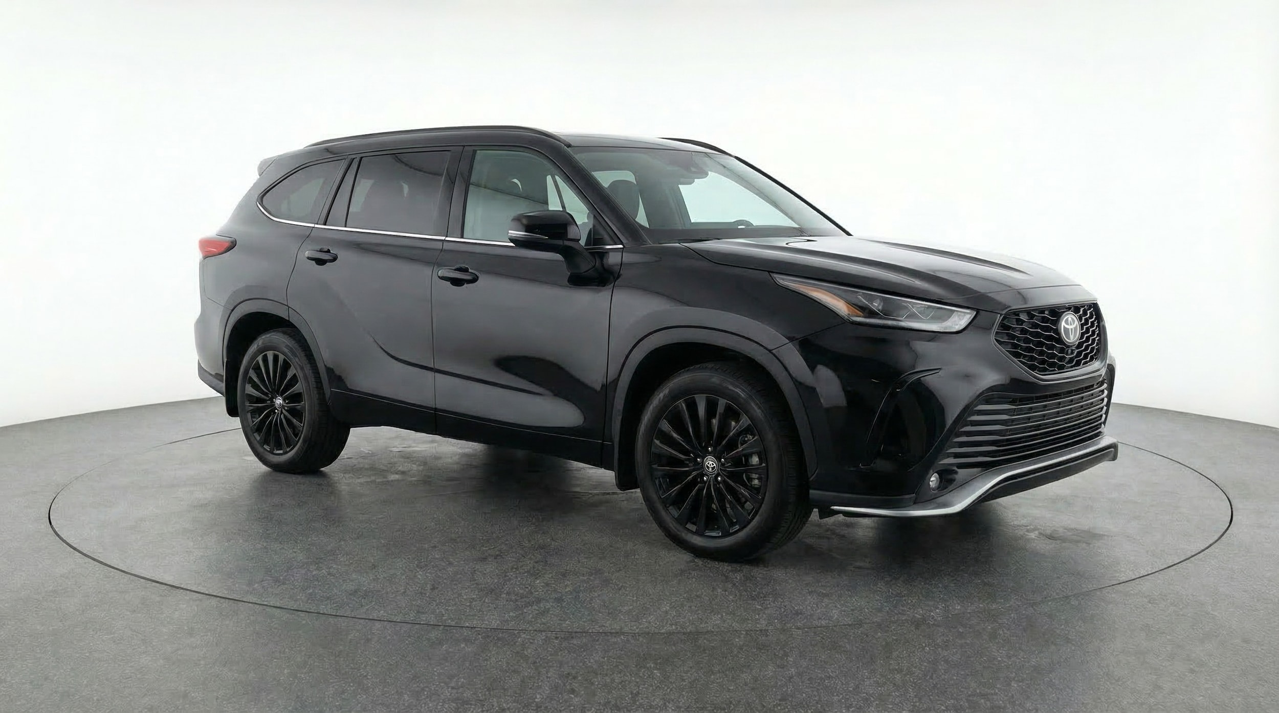 Thumbnail: 2025 Toyota Highlander - 1