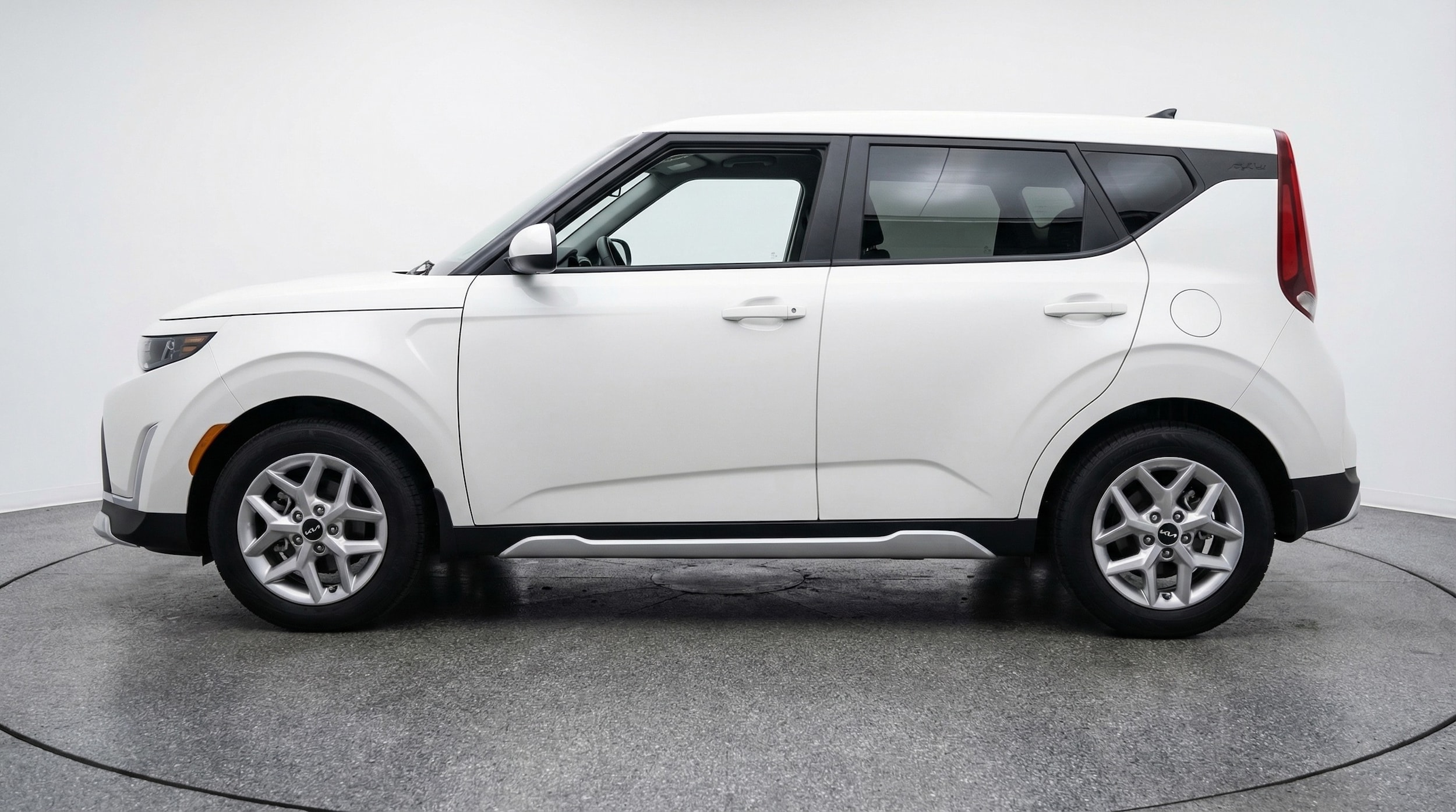 Thumbnail: 2025 Kia Soul - 4