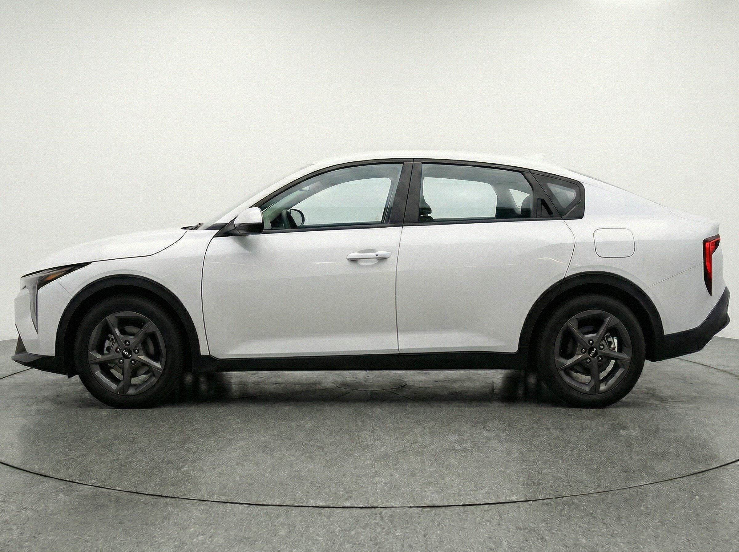 Thumbnail: 2025 Kia K4 - 4