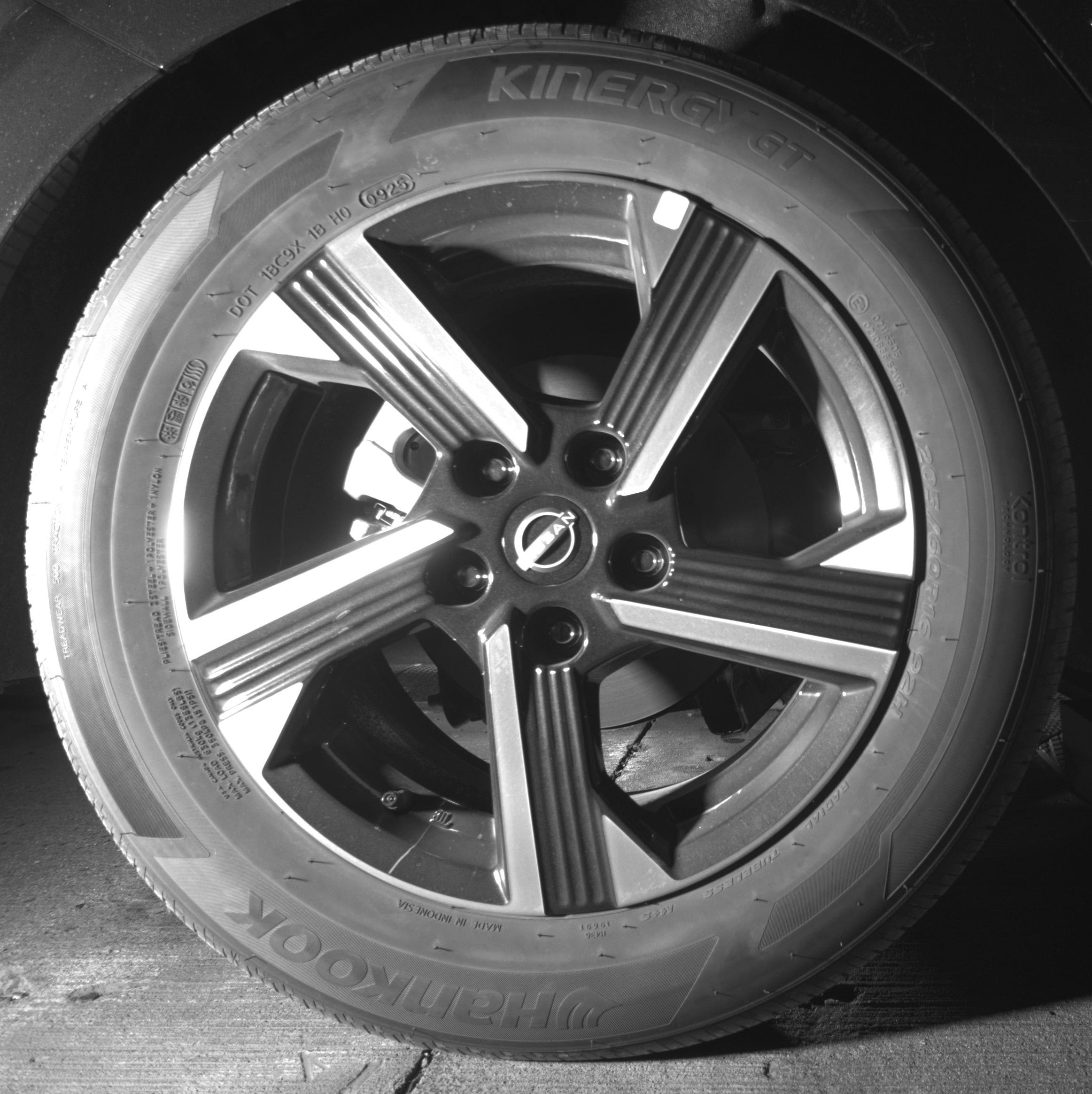 Thumbnail: 2025 Nissan Sentra - 12