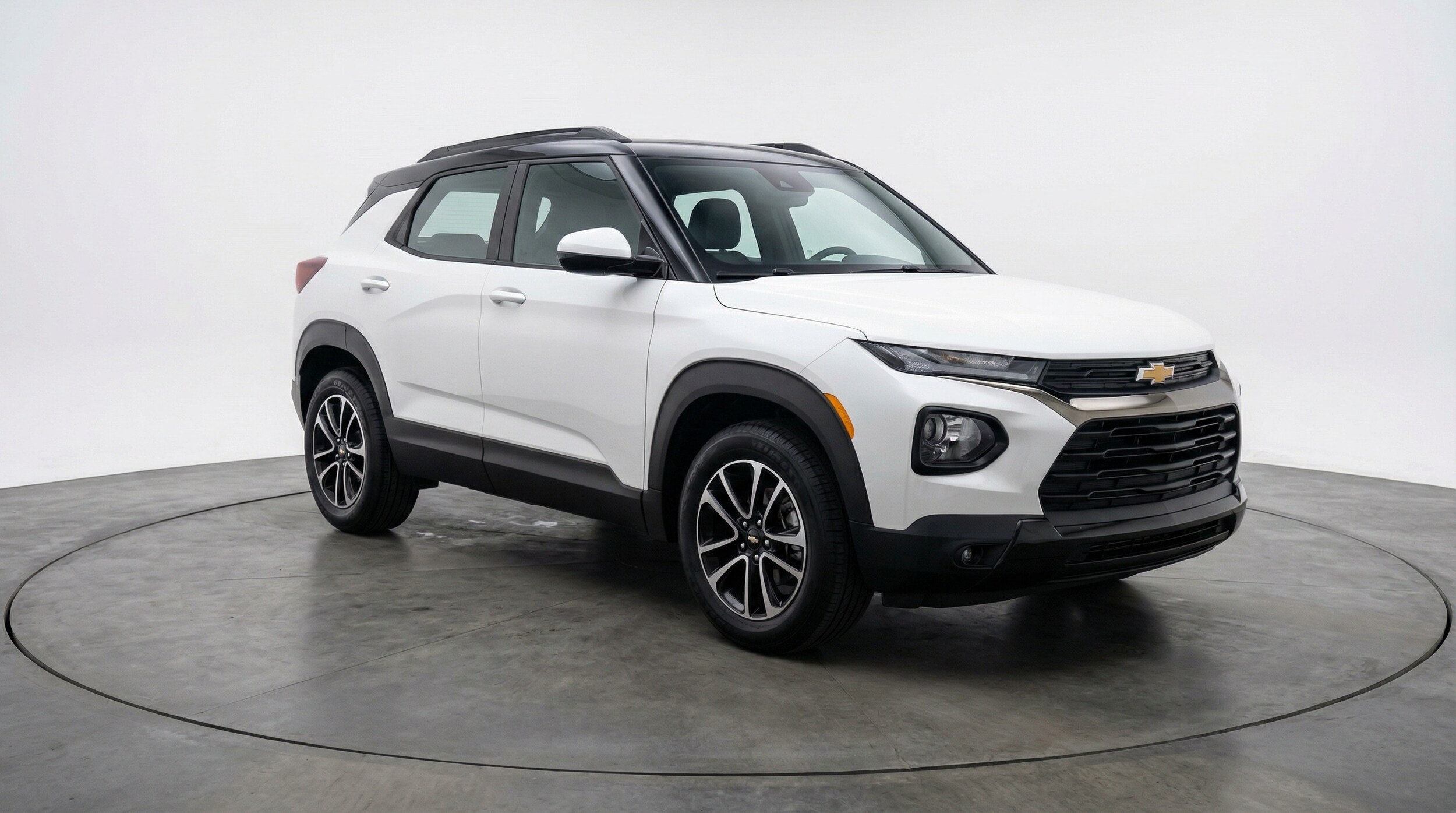 Thumbnail: 2025 Chevrolet TrailBlazer - 1