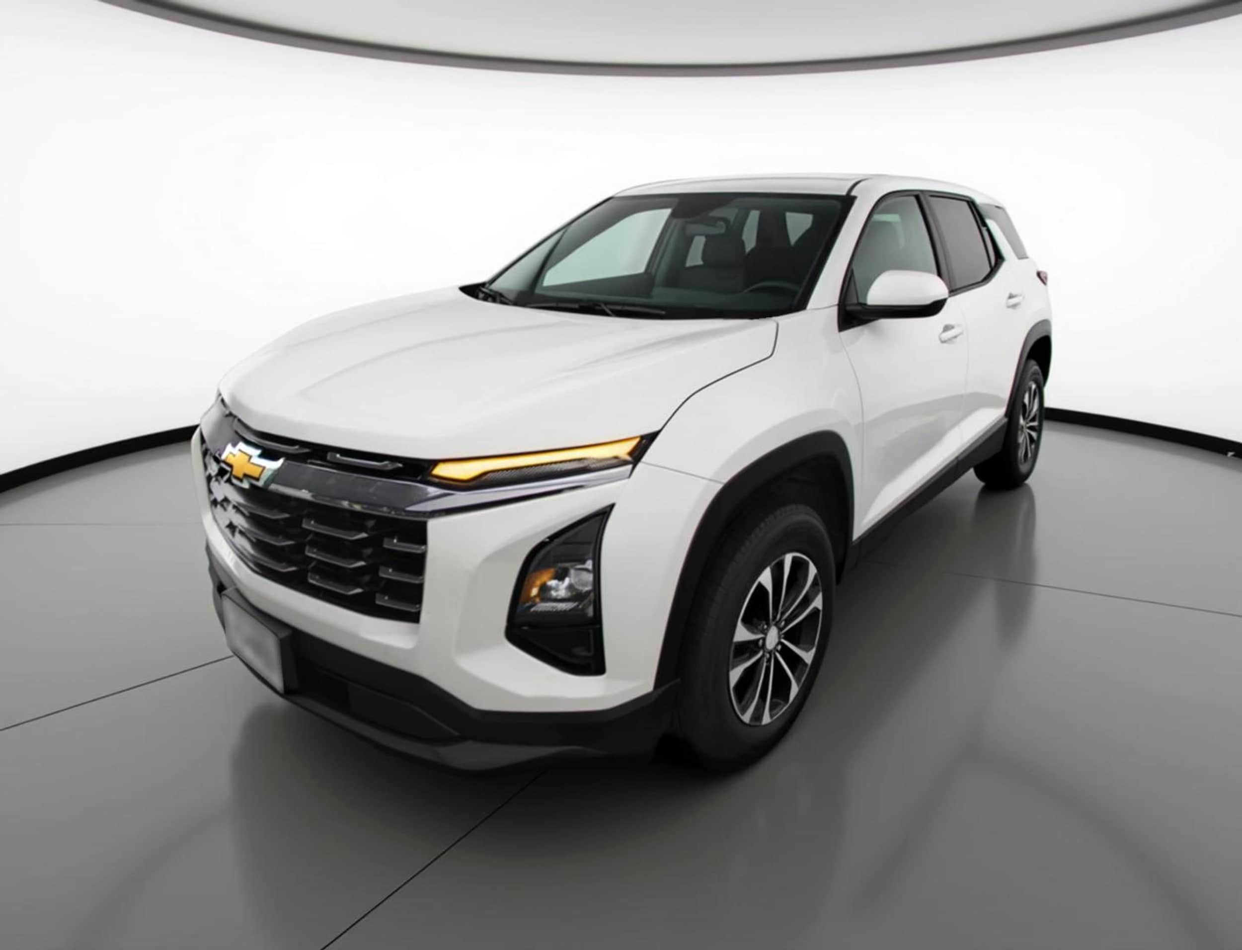 Thumbnail: 2025 Chevrolet Equinox - 3