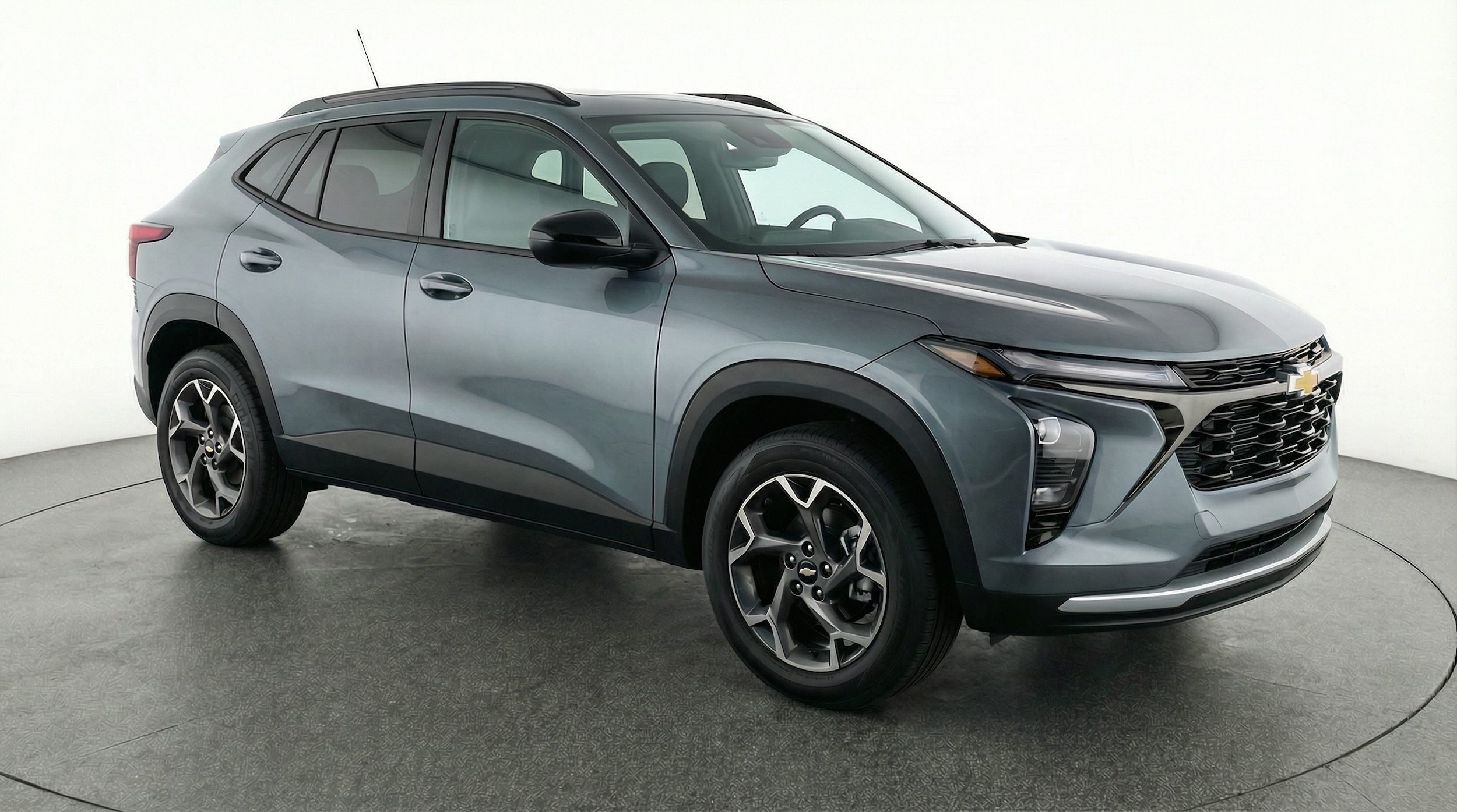 Thumbnail: 2025 Chevrolet Trax - 1