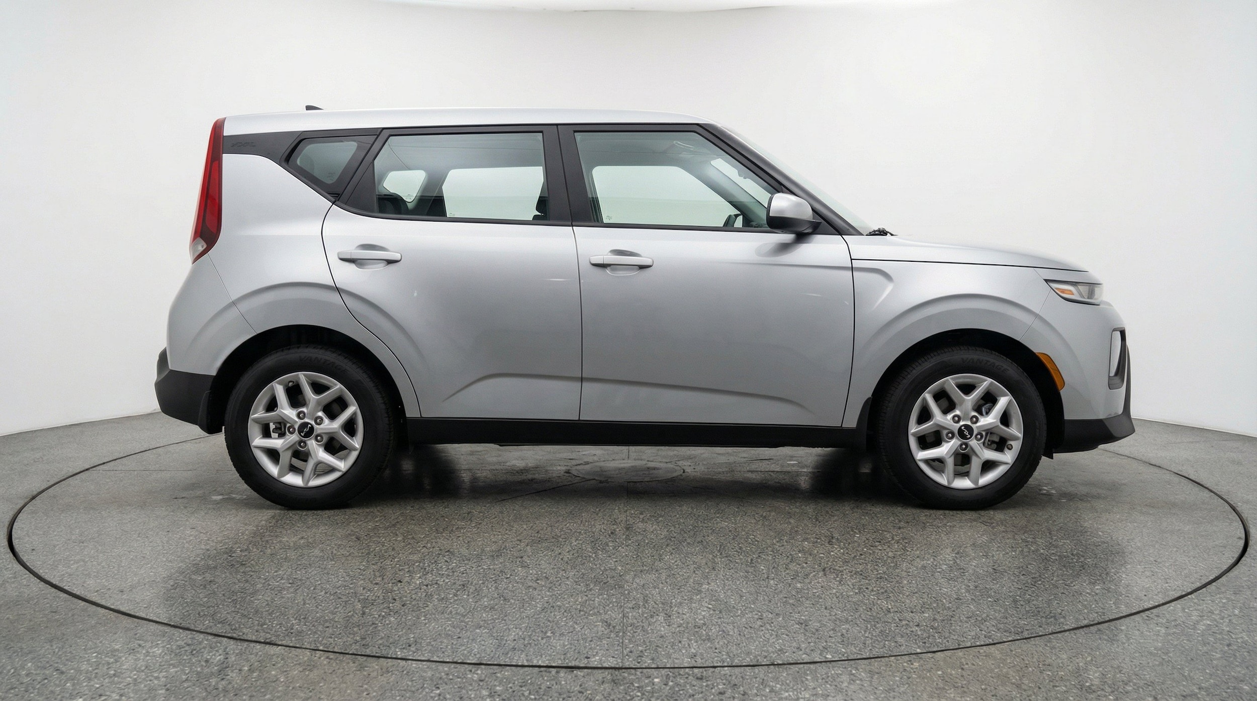Thumbnail: 2025 Kia Soul - 11