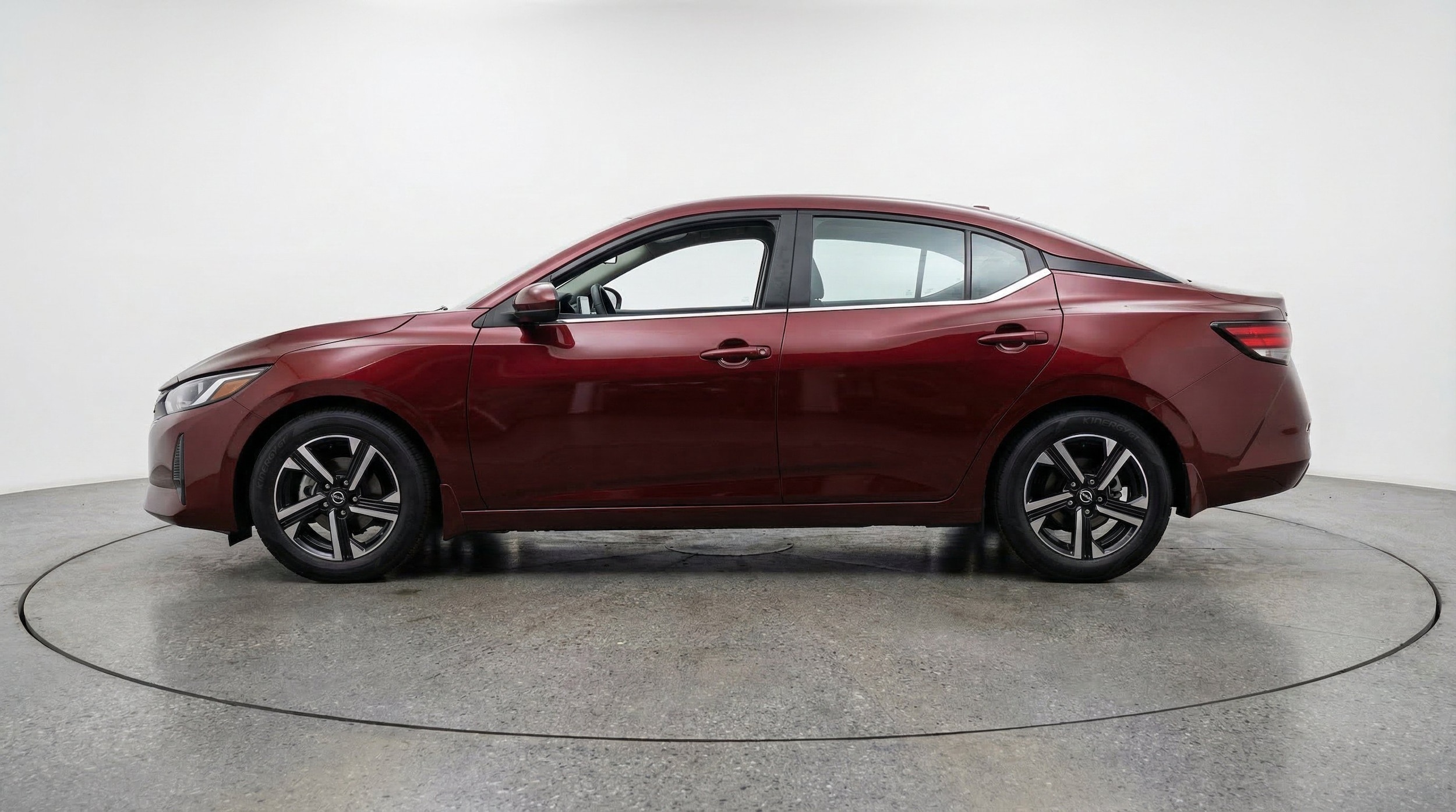 Thumbnail: 2025 Nissan Sentra - 5