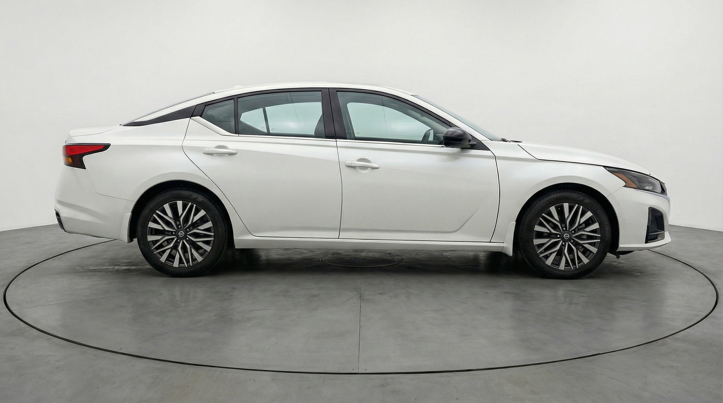 Thumbnail: 2025 Nissan Altima - 11