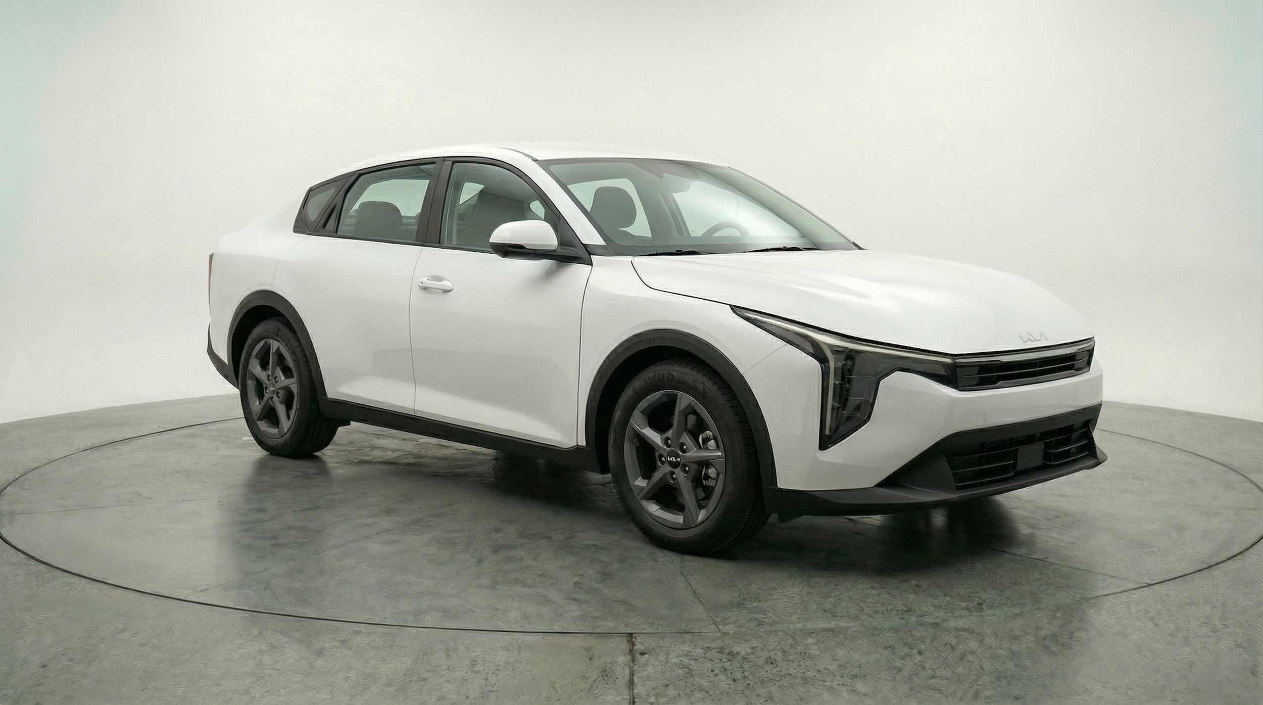 Thumbnail: 2025 Kia K4 - 1