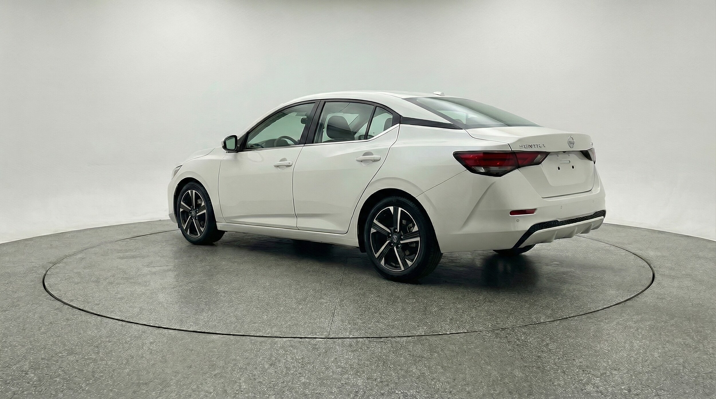 Thumbnail: 2025 Nissan Sentra - 5