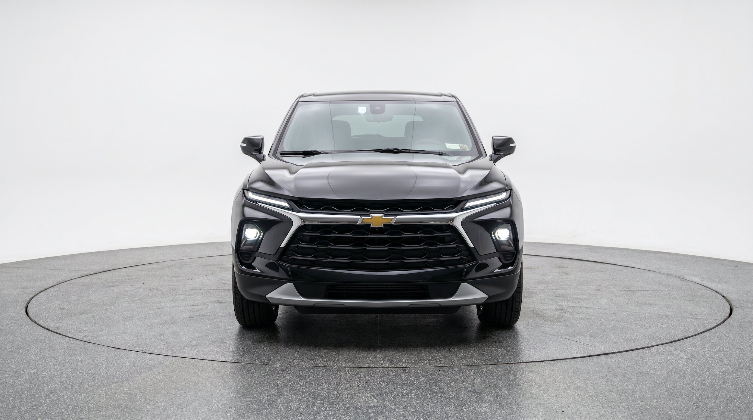 Thumbnail: 2025 Chevrolet Blazer - 2