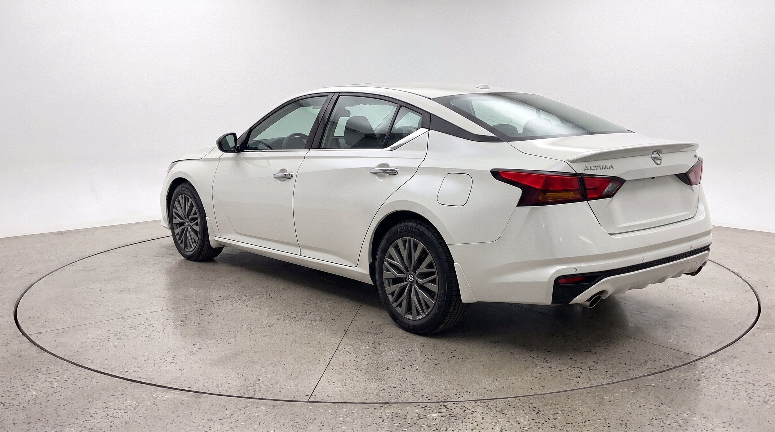 Thumbnail: 2025 Nissan Altima - 6