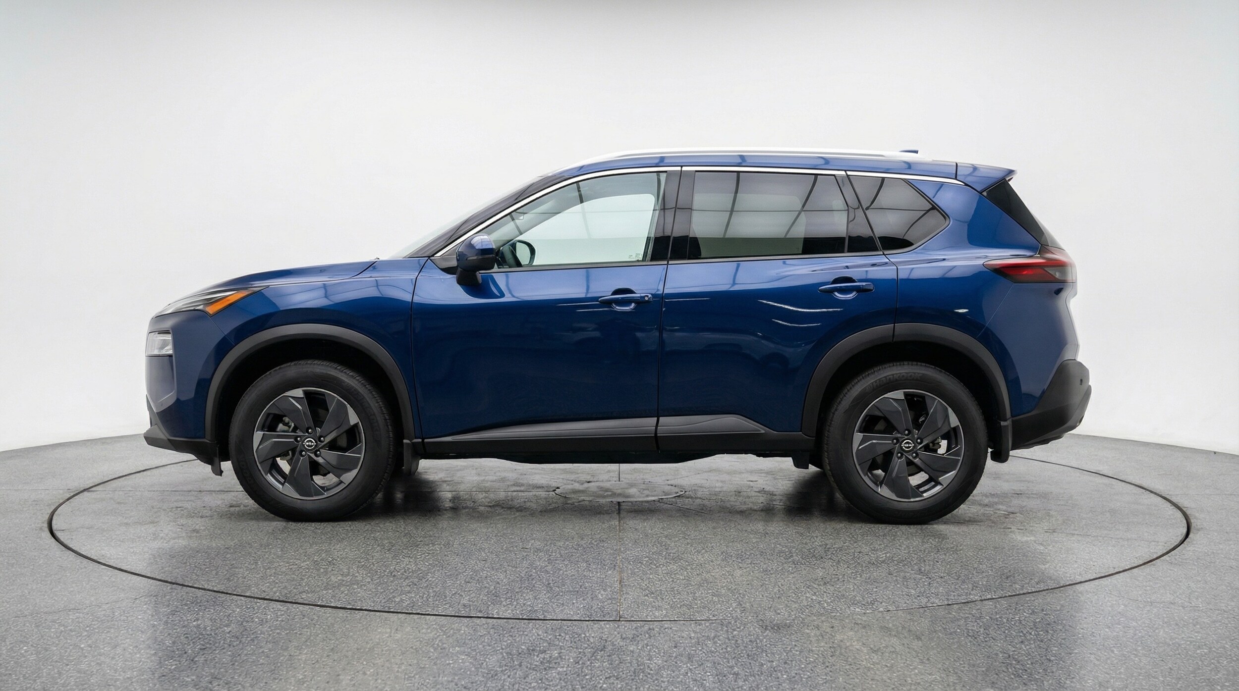 Thumbnail: 2025 Nissan Rogue - 4