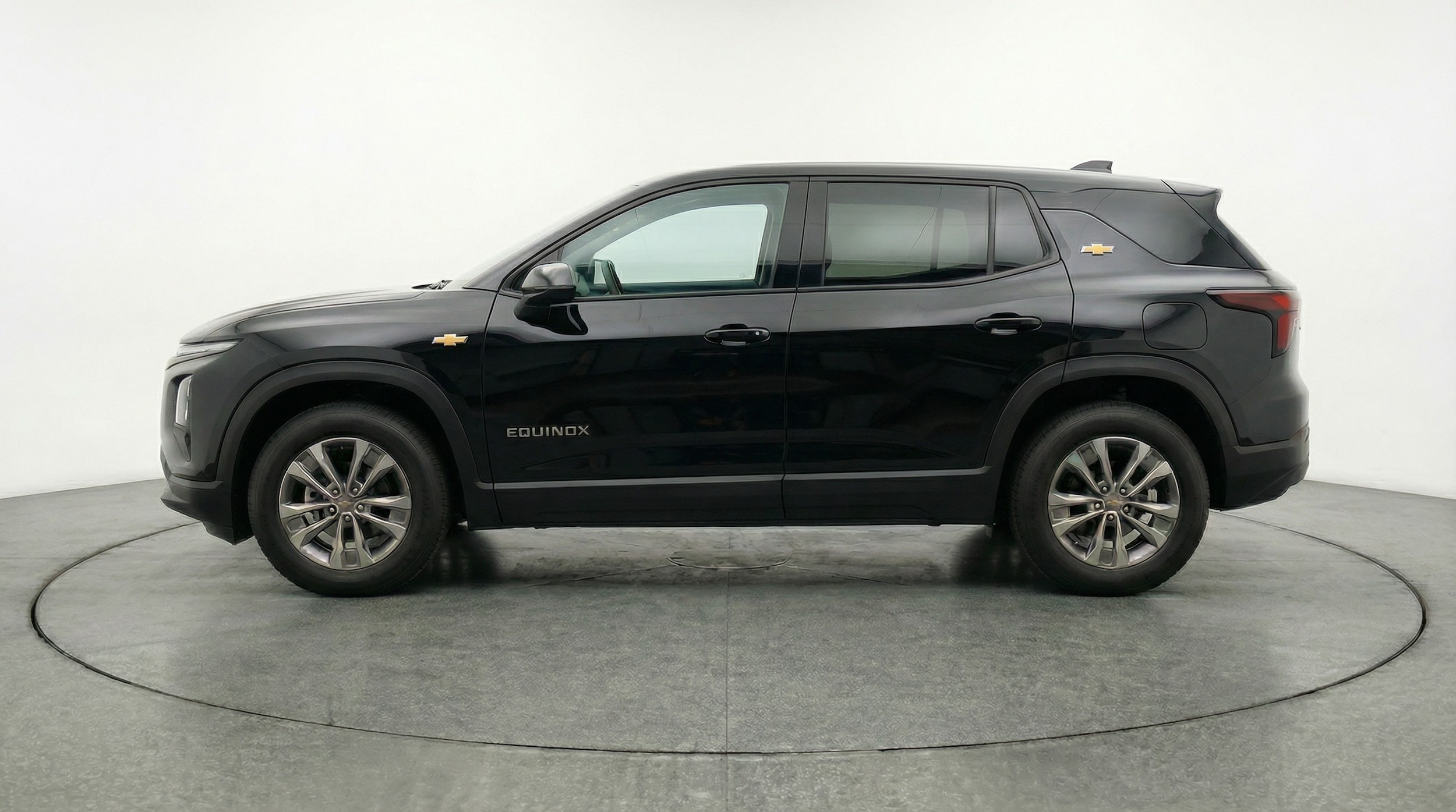 Thumbnail: 2025 Chevrolet Equinox - 4