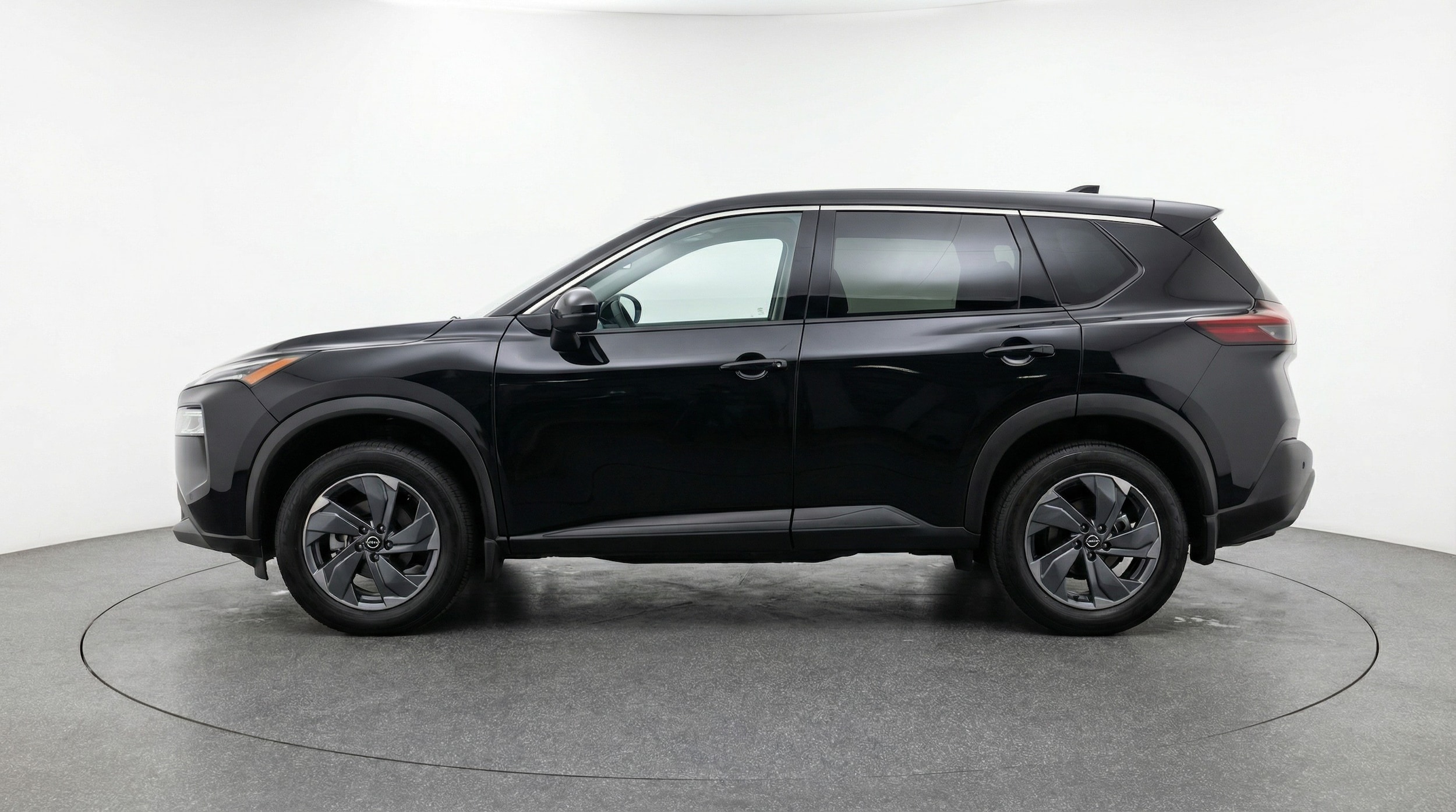 Thumbnail: 2025 Nissan Rogue - 4