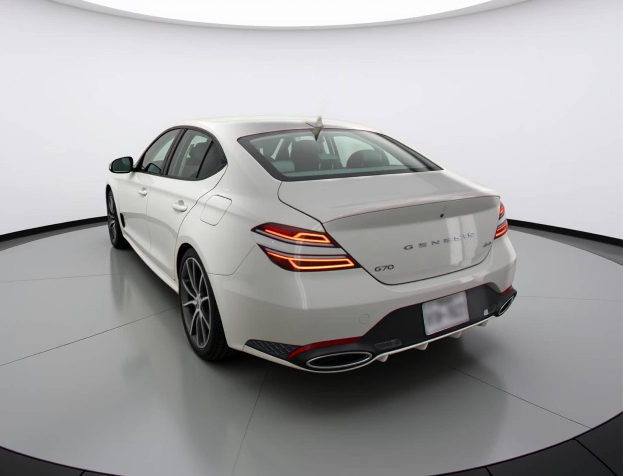 Thumbnail: 2025 Genesis G70 - 5