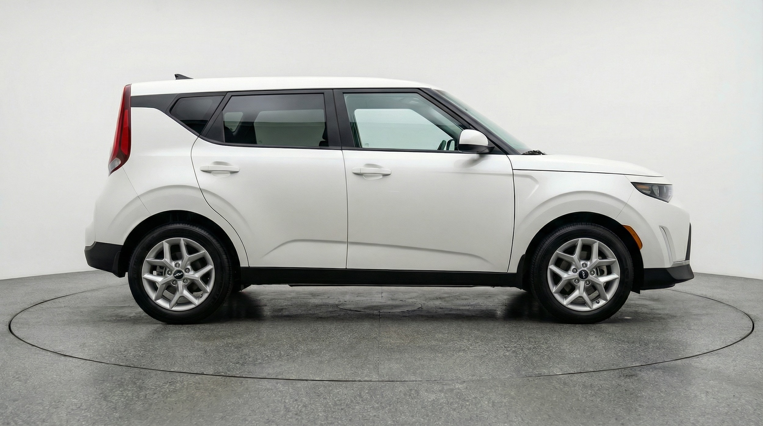 Thumbnail: 2025 Kia Soul - 8