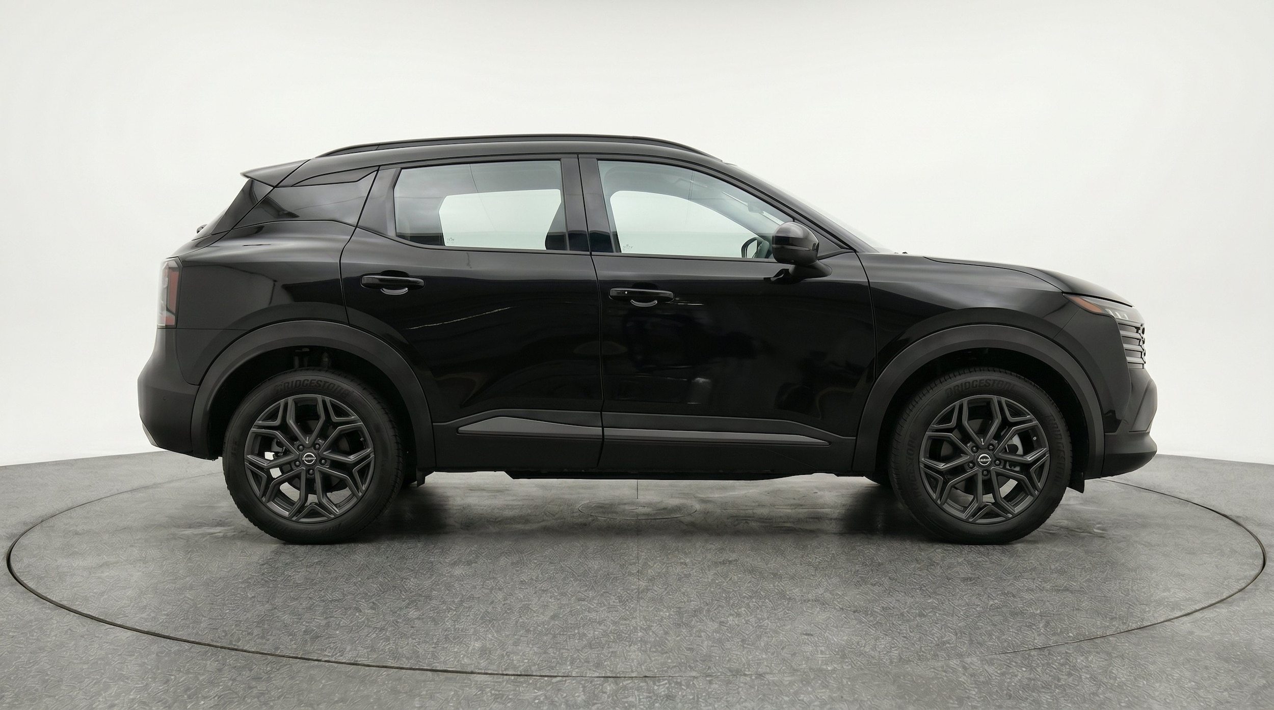 Thumbnail: 2026 Nissan Kicks - 11