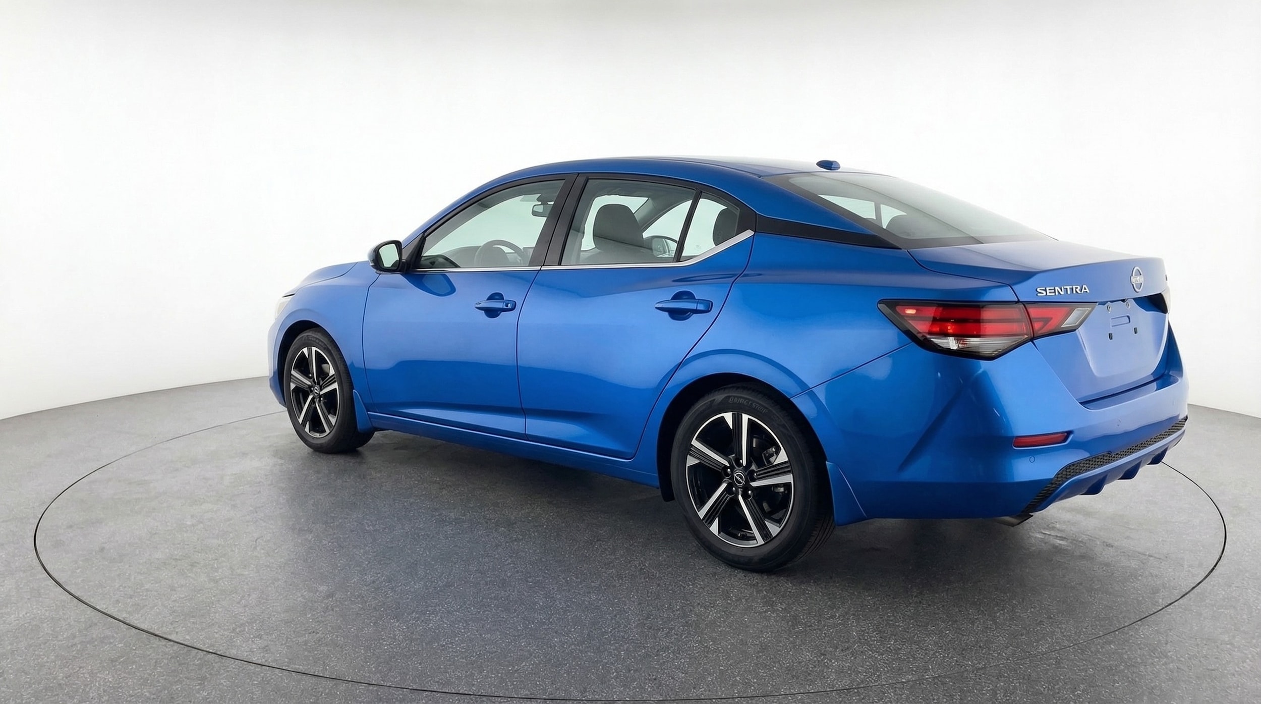Thumbnail: 2025 Nissan Sentra - 5